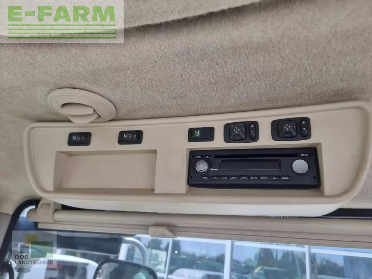 Tracteur agricole John Deere 8400 r: photos 13