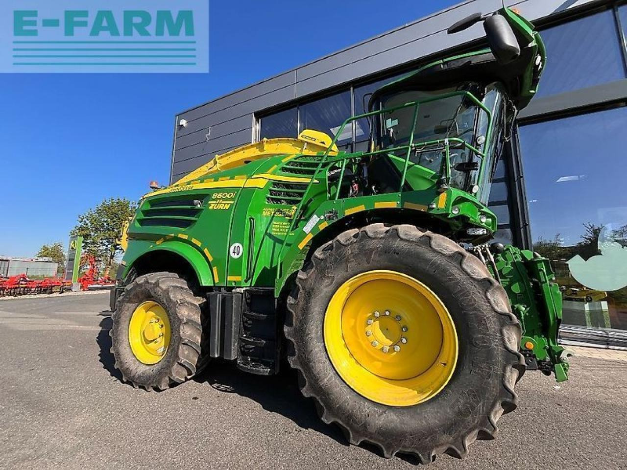 John Deere 8600 - Ensileuse: photos 1 John Deere 8600 - Ensileuse: photos 1