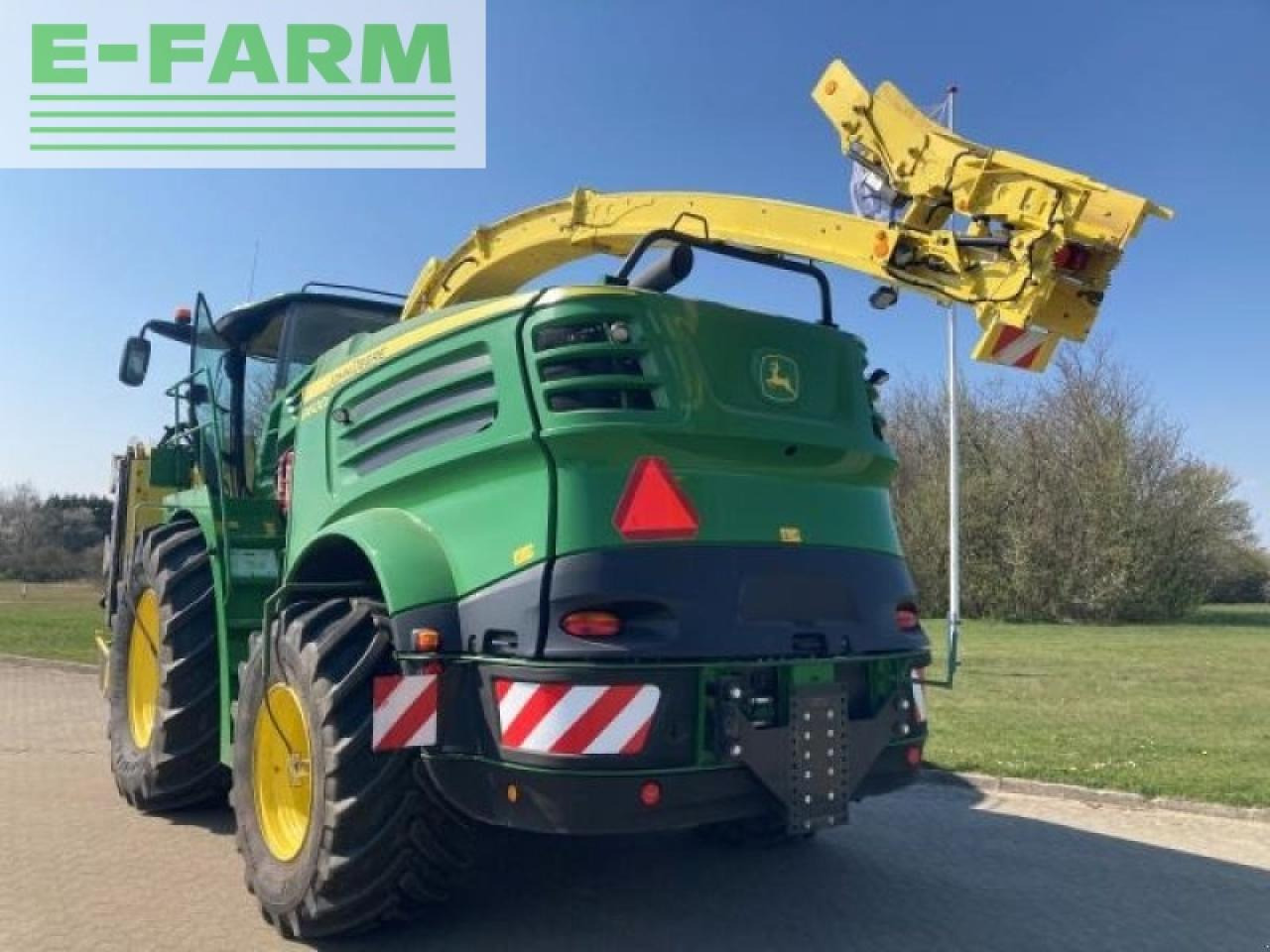 John Deere 8600i - Accessoire aux ensileuses: photos 3 John Deere 8600i - Accessoire aux ensileuses: photos 3