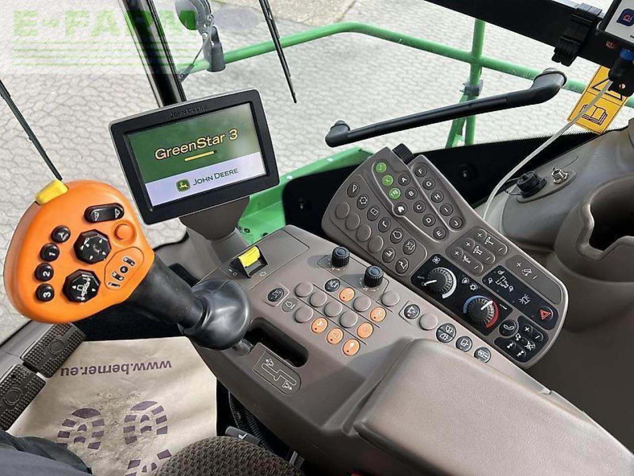 John Deere 8600i - Ensileuse: photos 5 John Deere 8600i - Ensileuse: photos 5