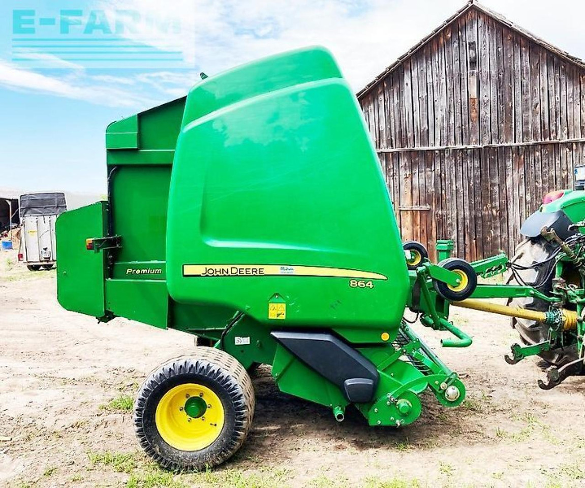 John Deere 864 premium maxicut - Presse à balles cubiques: photos 3 John Deere 864 premium maxicut - Presse à balles cubiques: photos 3