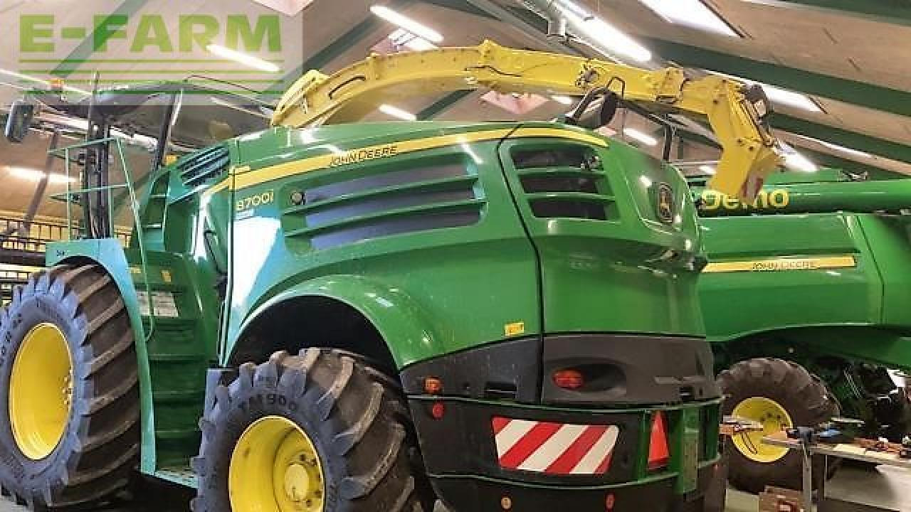 John Deere 8700 - Ensileuse: photos 4 John Deere 8700 - Ensileuse: photos 4