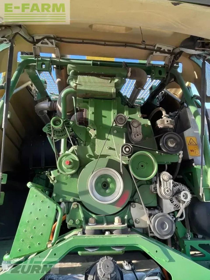 Ensileuse John Deere 8700i: photos 17 Ensileuse John Deere 8700i: photos 17