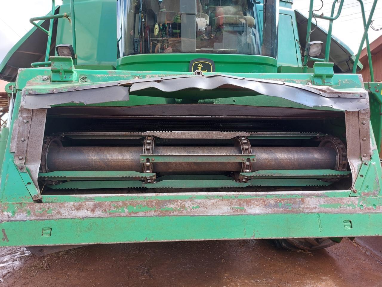 John Deere 9640WTS HillMaster - Moissonneuse-batteuse: photos 3 John Deere 9640WTS HillMaster - Moissonneuse-batteuse: photos 3