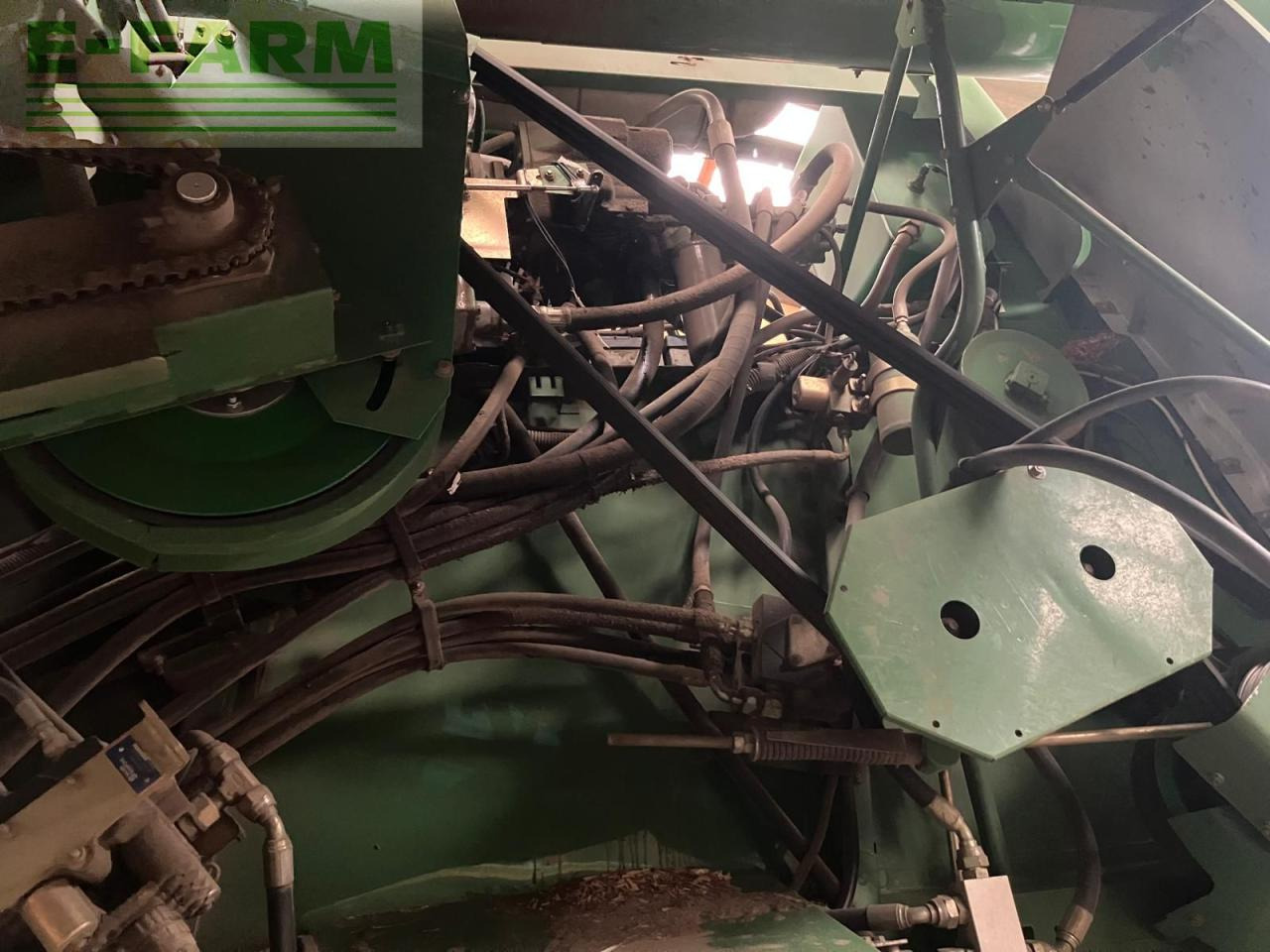John Deere 9660 WTS - Moissonneuse-batteuse: photos 4 John Deere 9660 WTS - Moissonneuse-batteuse: photos 4