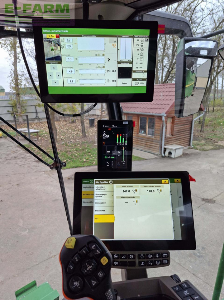 John Deere S 7 900 - Moissonneuse-batteuse: photos 3 John Deere S 7 900 - Moissonneuse-batteuse: photos 3