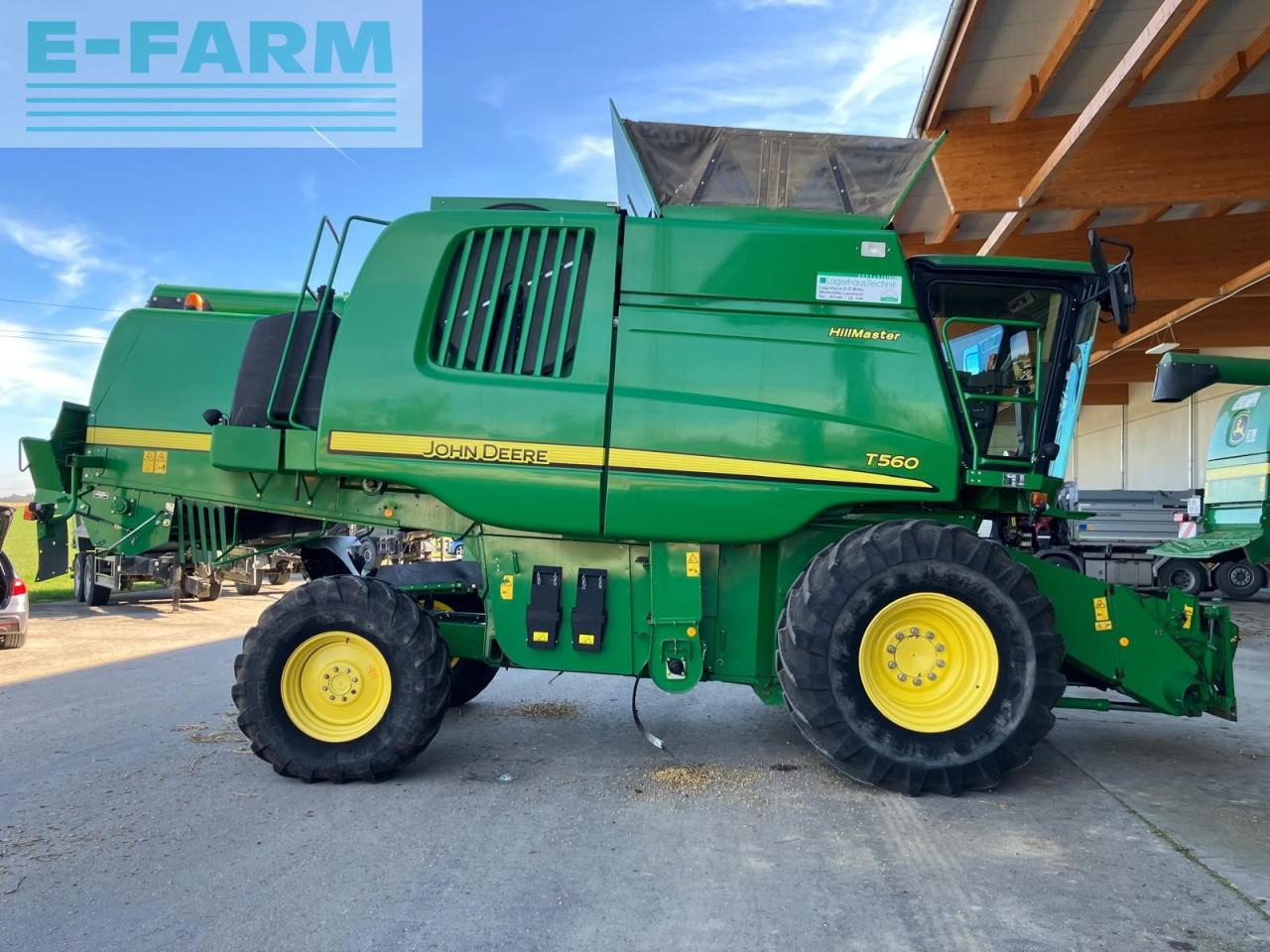 John Deere T560HM - Moissonneuse-batteuse: photos 4 John Deere T560HM - Moissonneuse-batteuse: photos 4