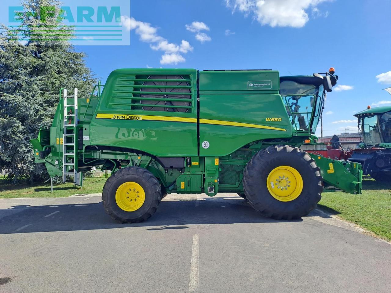 John Deere W650 - Moissonneuse-batteuse: photos 4 John Deere W650 - Moissonneuse-batteuse: photos 4
