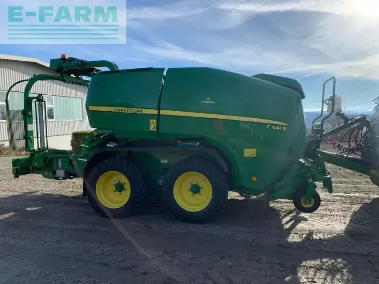 John Deere c441r - Presse à balles cubiques: photos 5 John Deere c441r - Presse à balles cubiques: photos 5