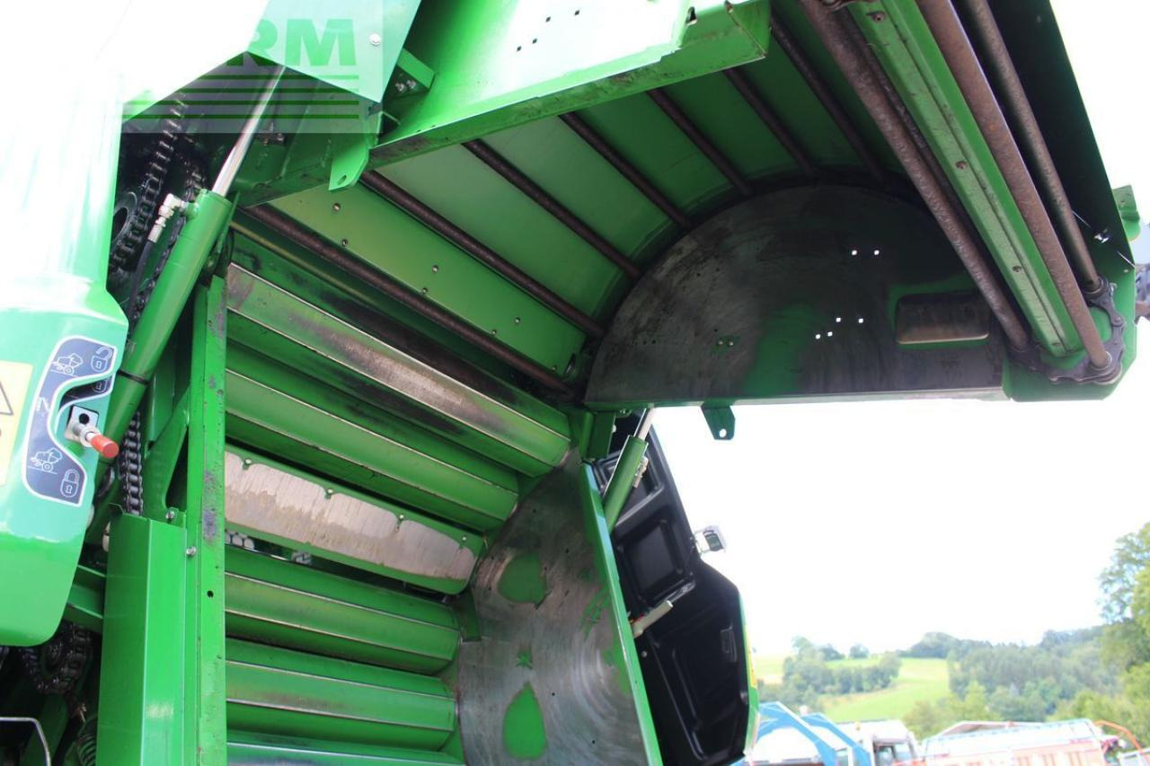 John Deere f 440m - Presse à balles cubiques: photos 3 John Deere f 440m - Presse à balles cubiques: photos 3