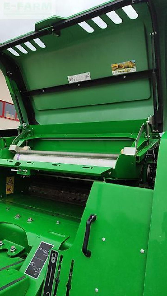 Presse à balles cubiques John Deere f441r: photos 13 Presse à balles cubiques John Deere f441r: photos 13