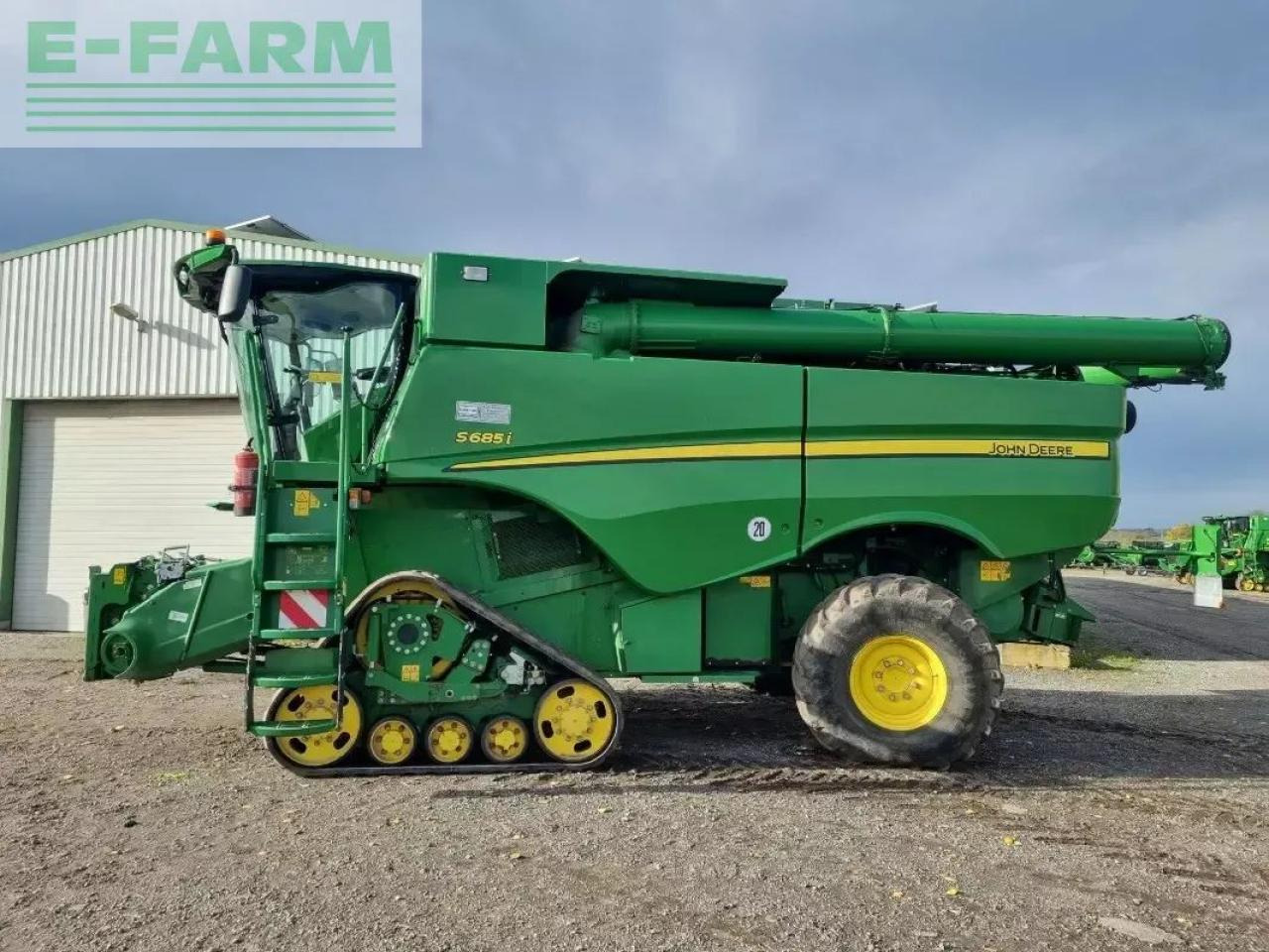 John Deere s685i my16 prod 20 - Moissonneuse-batteuse: photos 1 John Deere s685i my16 prod 20 - Moissonneuse-batteuse: photos 1