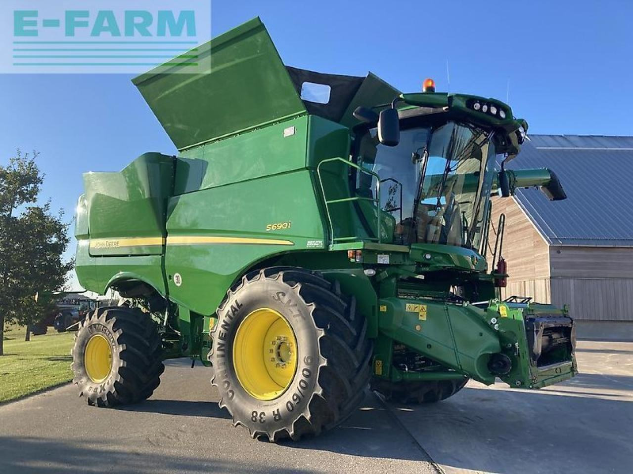 John Deere s690i - Moissonneuse-batteuse: photos 1 John Deere s690i - Moissonneuse-batteuse: photos 1