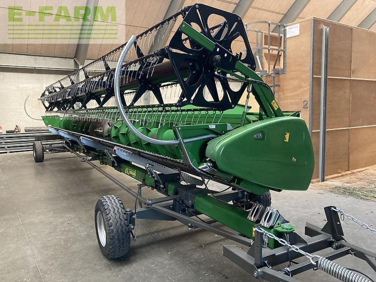 John Deere s690i - Moissonneuse-batteuse: photos 5 John Deere s690i - Moissonneuse-batteuse: photos 5