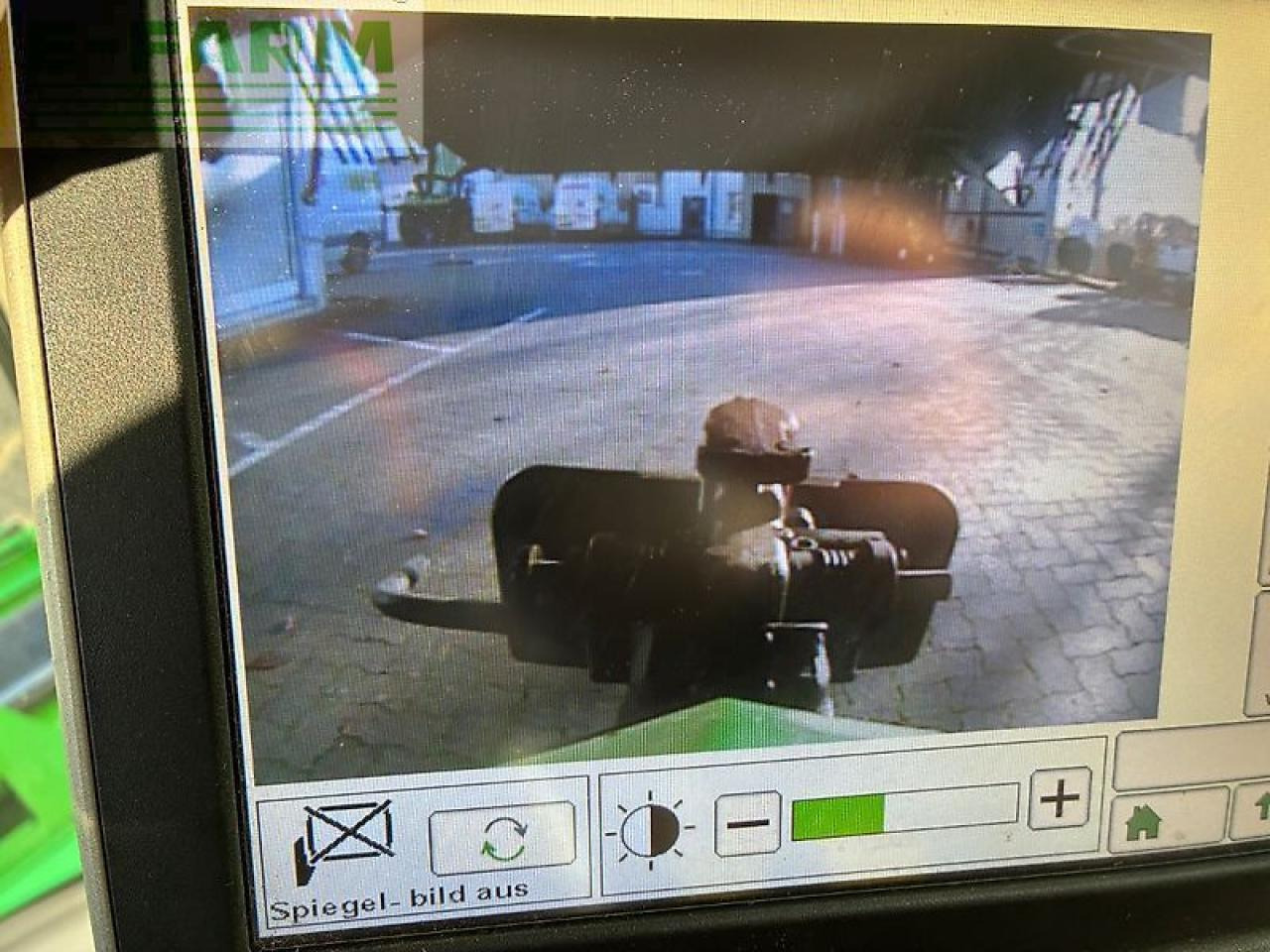 John Deere t 670 i raupe - Moissonneuse-batteuse: photos 3 John Deere t 670 i raupe - Moissonneuse-batteuse: photos 3