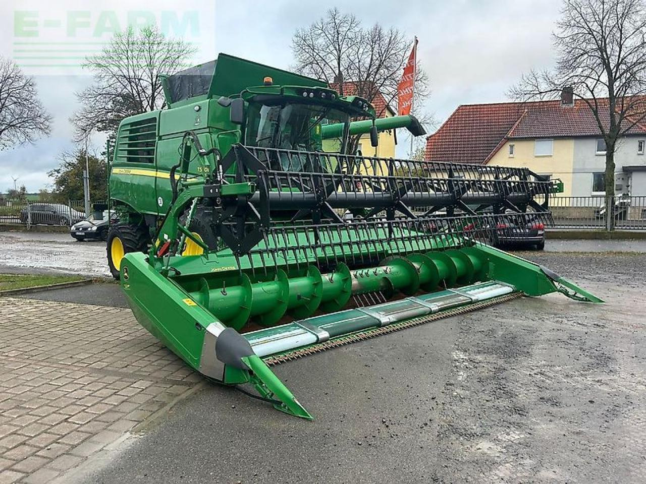 John Deere t560 + 722 premium flow - Moissonneuse-batteuse: photos 3 John Deere t560 + 722 premium flow - Moissonneuse-batteuse: photos 3
