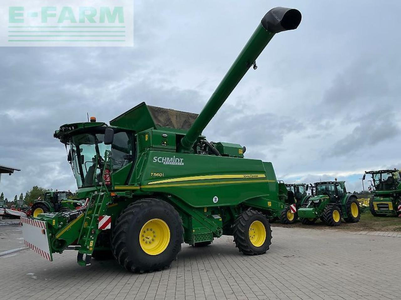 John Deere t560 - Moissonneuse-batteuse: photos 2 John Deere t560 - Moissonneuse-batteuse: photos 2