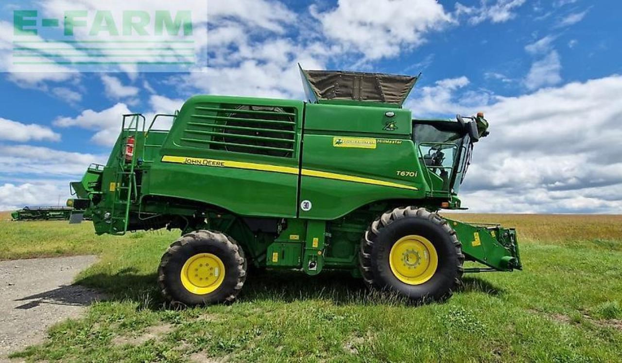 John Deere t670i hm - Moissonneuse-batteuse: photos 1 John Deere t670i hm - Moissonneuse-batteuse: photos 1