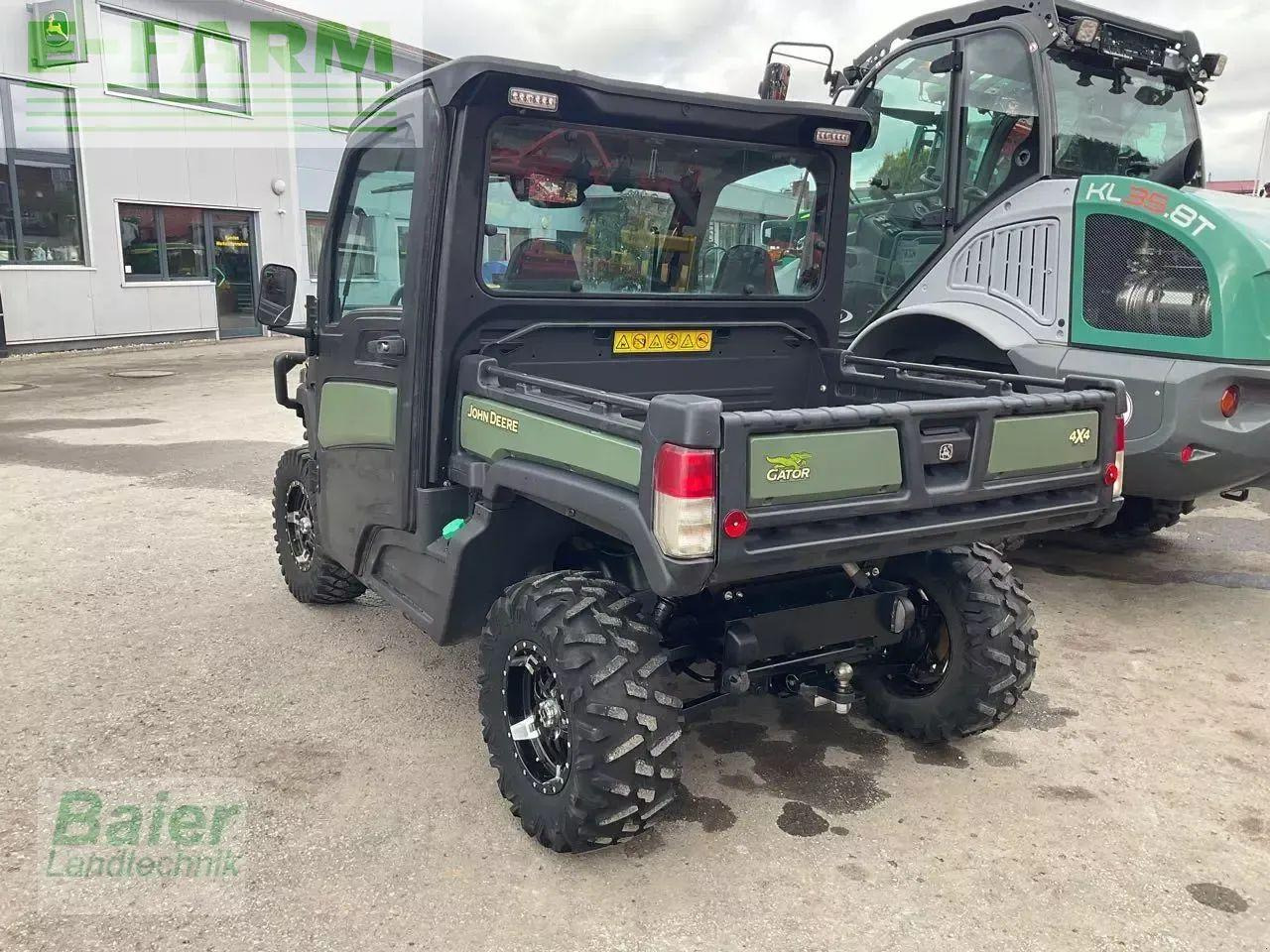 John Deere xuv 865 m mit klimaanlage - Tracteur agricole: photos 2 John Deere xuv 865 m mit klimaanlage - Tracteur agricole: photos 2