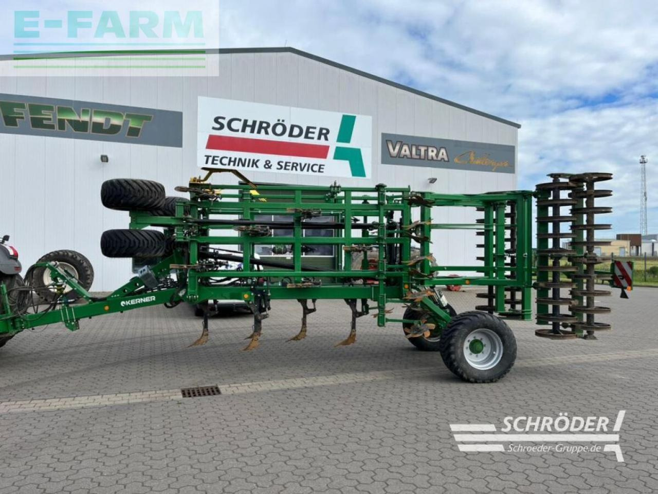 Kerner x4 460 + 2 satz walzen - Bineuse: photos 1 Kerner x4 460 + 2 satz walzen - Bineuse: photos 1