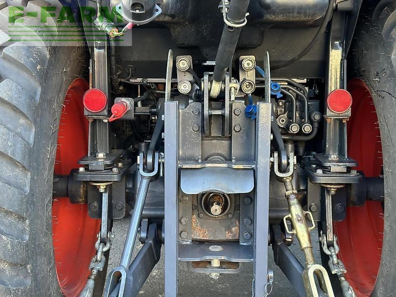 Tracteur agricole Kioti ck5030 ch allrad: photos 9 Tracteur agricole Kioti ck5030 ch allrad: photos 9
