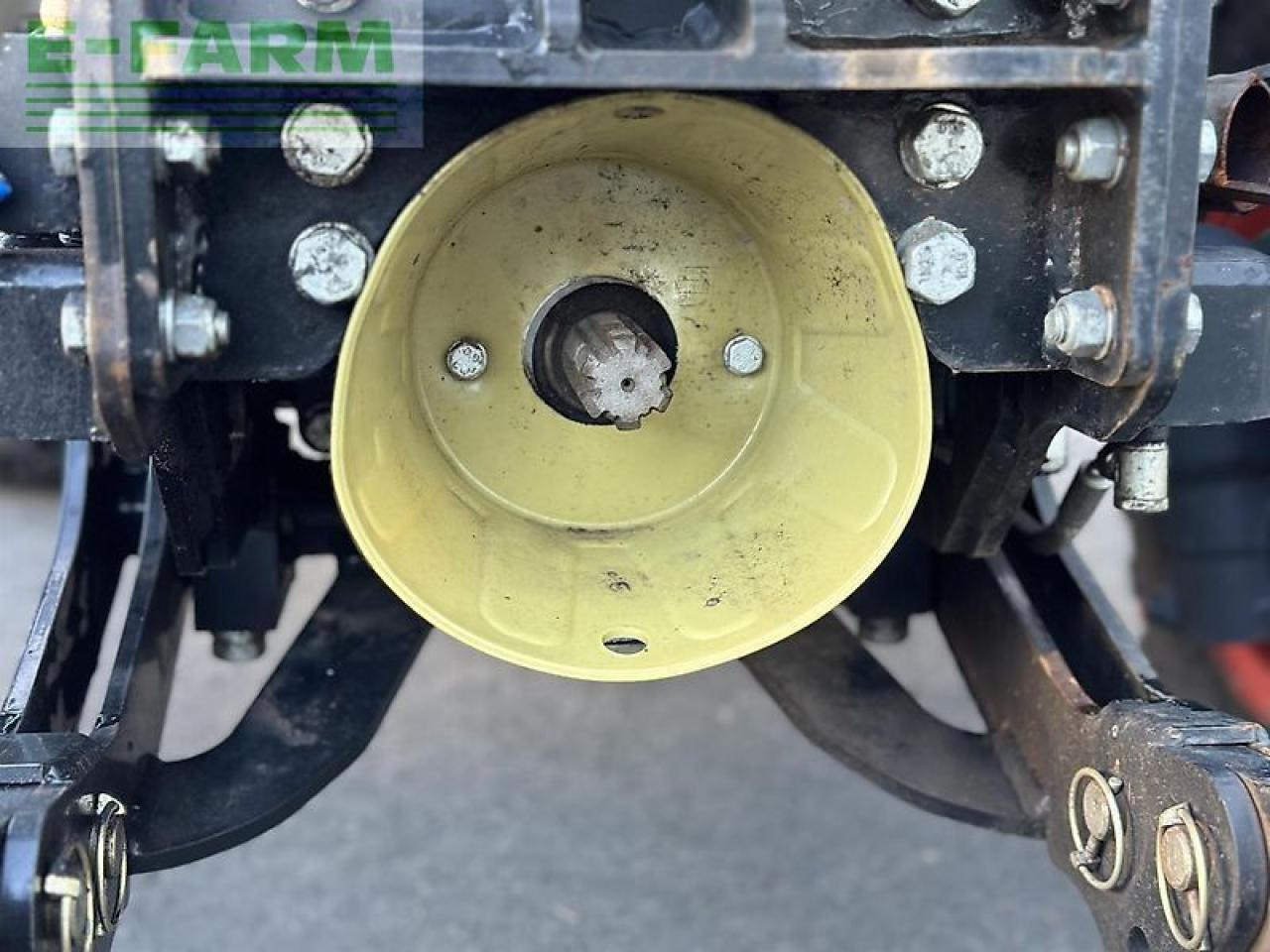 Tracteur agricole Kioti ck5030 ch allrad: photos 11 Tracteur agricole Kioti ck5030 ch allrad: photos 11