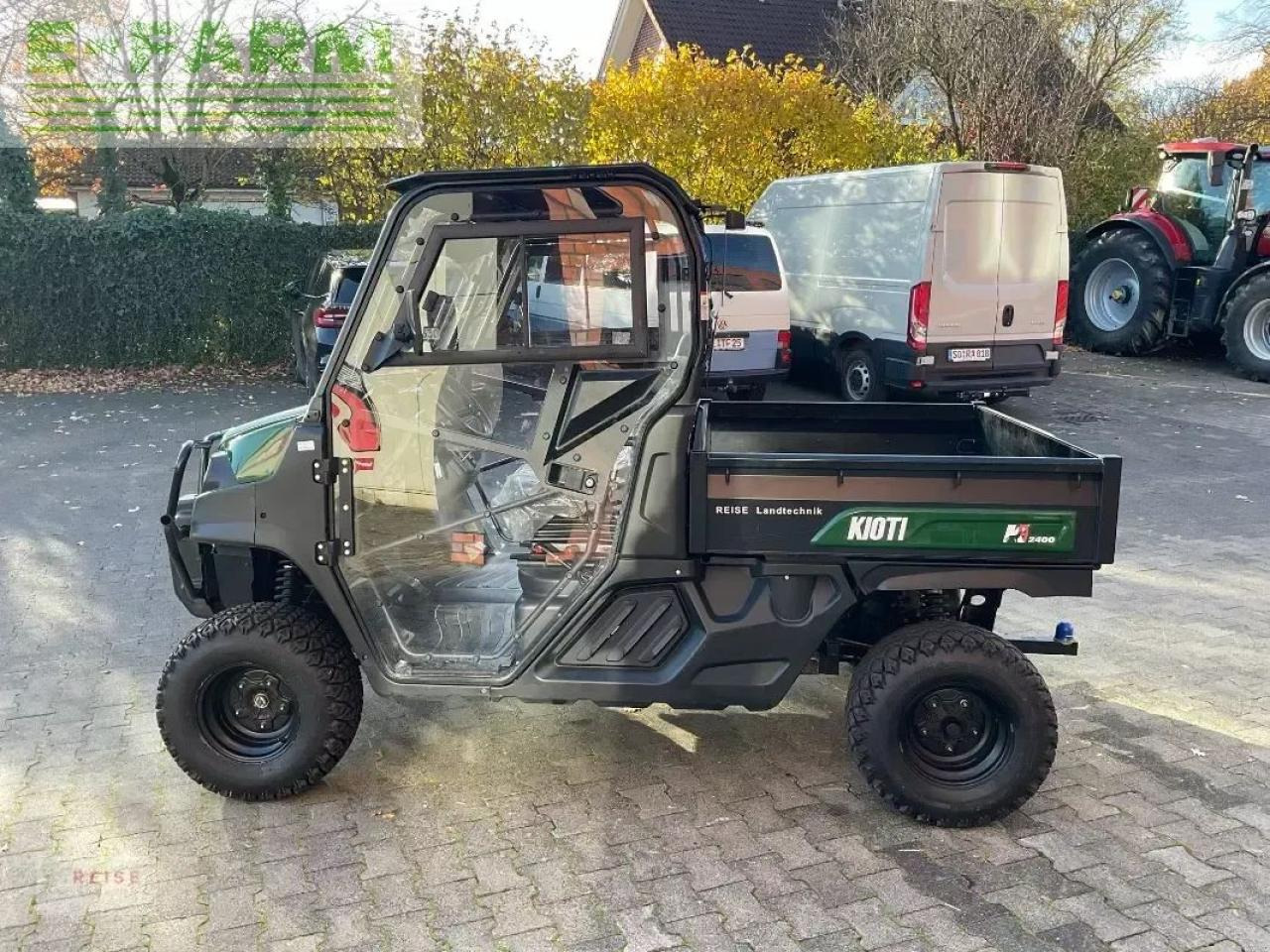 Kioti k9 2400 - Tracteur agricole: photos 3 Kioti k9 2400 - Tracteur agricole: photos 3