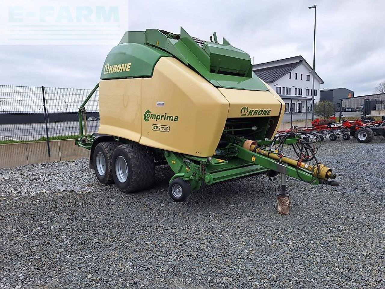 Krone comprima cv 210 xc - Presse à balles cubiques: photos 2 Krone comprima cv 210 xc - Presse à balles cubiques: photos 2
