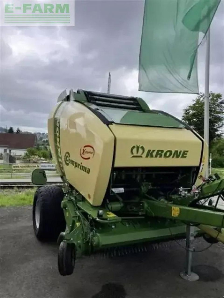 Krone comprima v 150 xc xtrem - Presse à balles cubiques: photos 4 Krone comprima v 150 xc xtrem - Presse à balles cubiques: photos 4