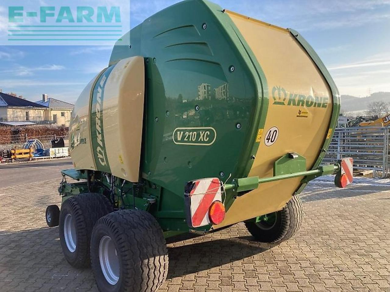 Krone comprima v 210 xc - Presse à balles cubiques: photos 3 Krone comprima v 210 xc - Presse à balles cubiques: photos 3