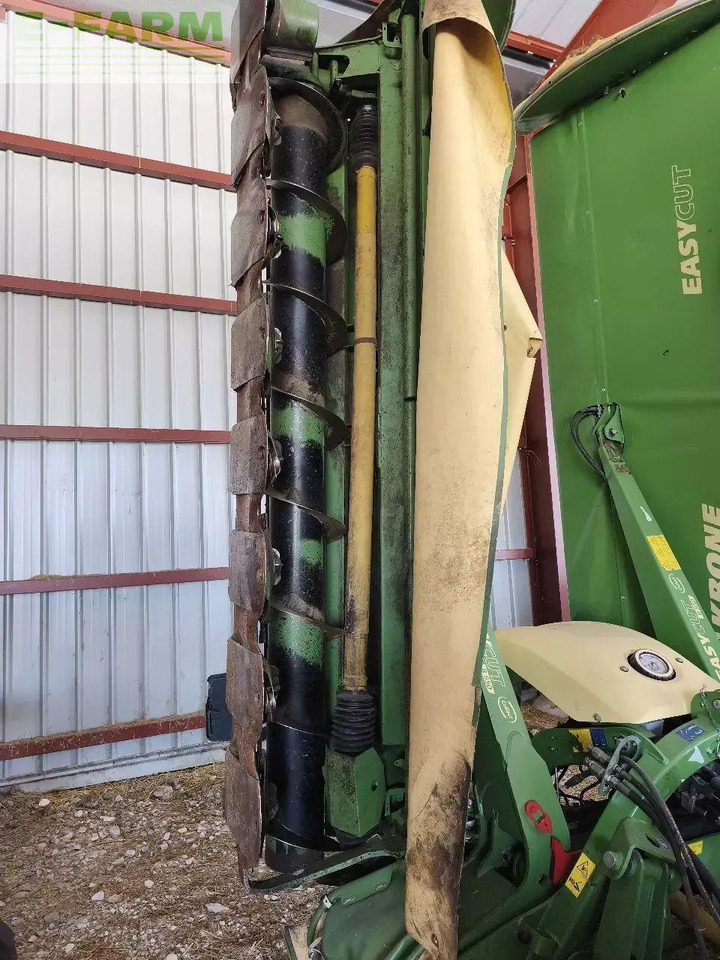 Krone easy cut b 950 - Faucheuse: photos 1 Krone easy cut b 950 - Faucheuse: photos 1