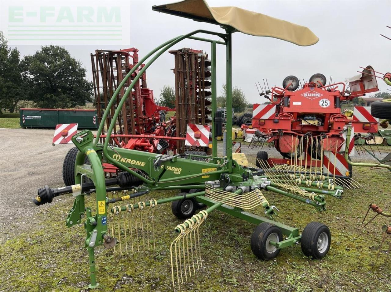 Krone swadro s460 - Faneuse: photos 1 Krone swadro s460 - Faneuse: photos 1