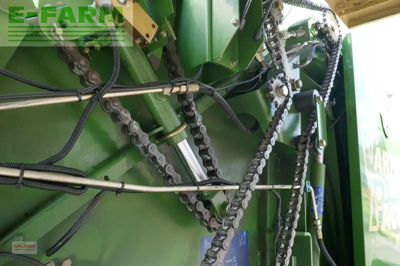 Presse à balles cubiques Krone vario pack 1500 mc: photos 7
