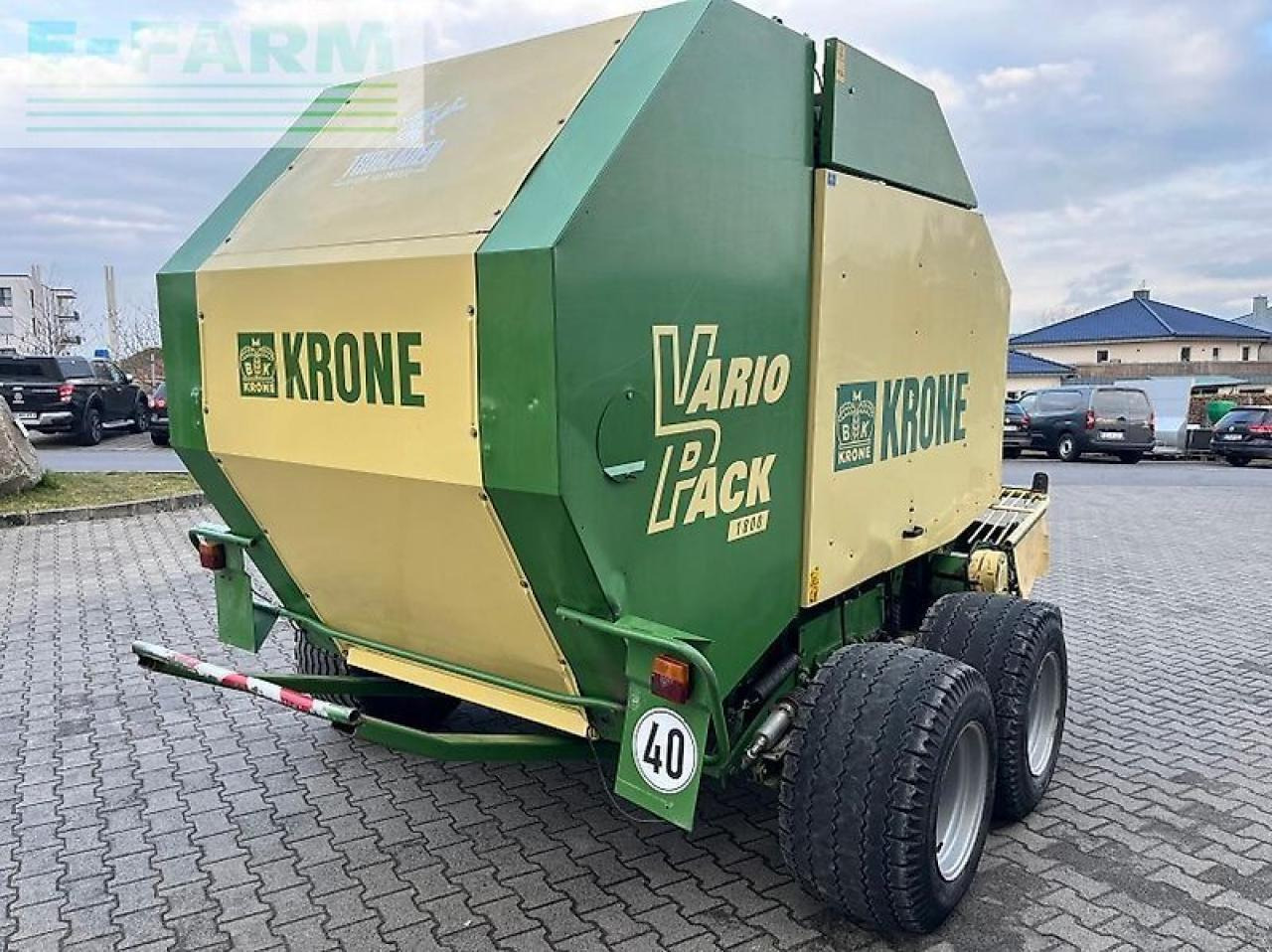 Krone vario pack 1800 - Presse à balles cubiques: photos 3 Krone vario pack 1800 - Presse à balles cubiques: photos 3