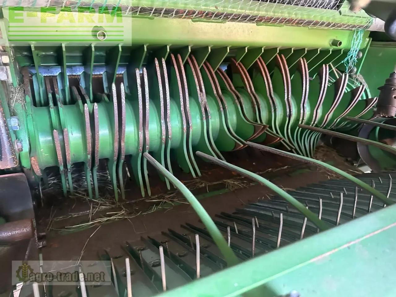 Krone variopack 1800 - Presse à balles cubiques: photos 3 Krone variopack 1800 - Presse à balles cubiques: photos 3