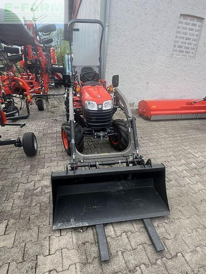Kubota b1241 d-ec - Tracteur agricole: photos 1 Kubota b1241 d-ec - Tracteur agricole: photos 1