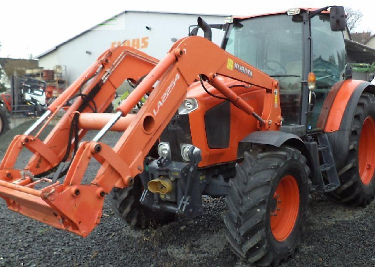 Kubota m135-17 gx 2 - Tracteur agricole: photos 2 Kubota m135-17 gx 2 - Tracteur agricole: photos 2