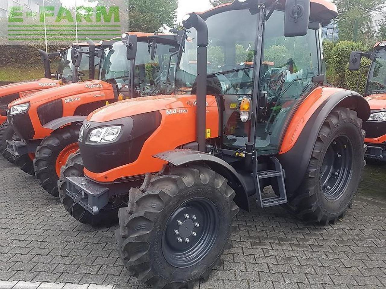 Kubota m4-073cab winterdienstpaket - Tracteur agricole: photos 4 Kubota m4-073cab winterdienstpaket - Tracteur agricole: photos 4
