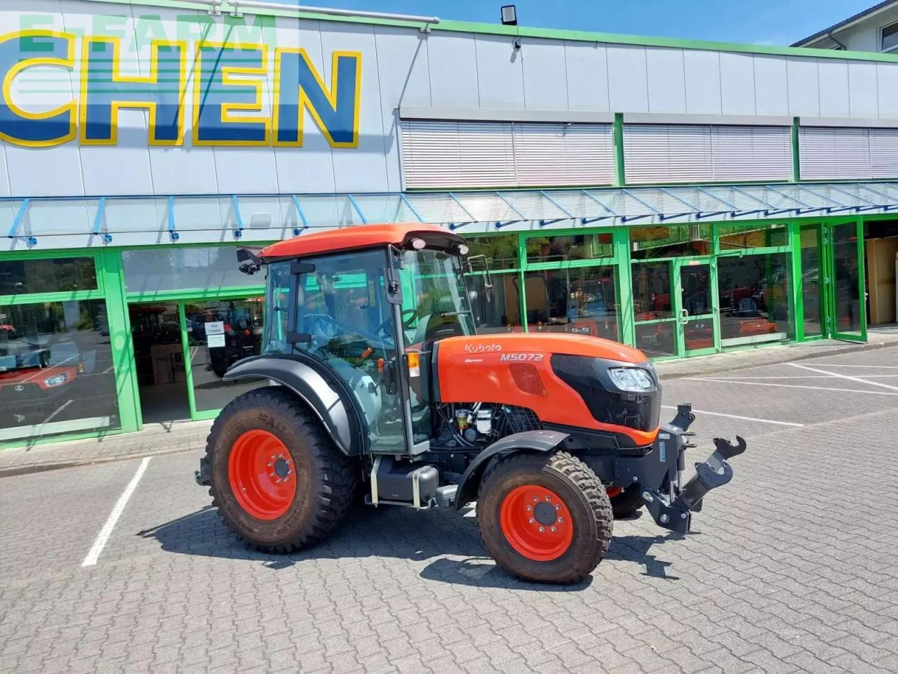 Kubota m5-072 narrow cab - Tracteur agricole: photos 3 Kubota m5-072 narrow cab - Tracteur agricole: photos 3