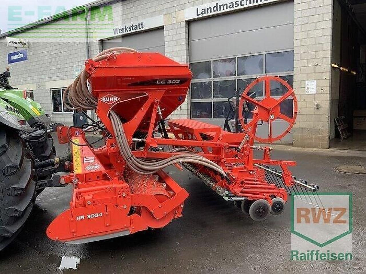 Kuhn combiliner venta lc302 (55+10,2 ha) - Semoir: photos 1 Kuhn combiliner venta lc302 (55+10,2 ha) - Semoir: photos 1