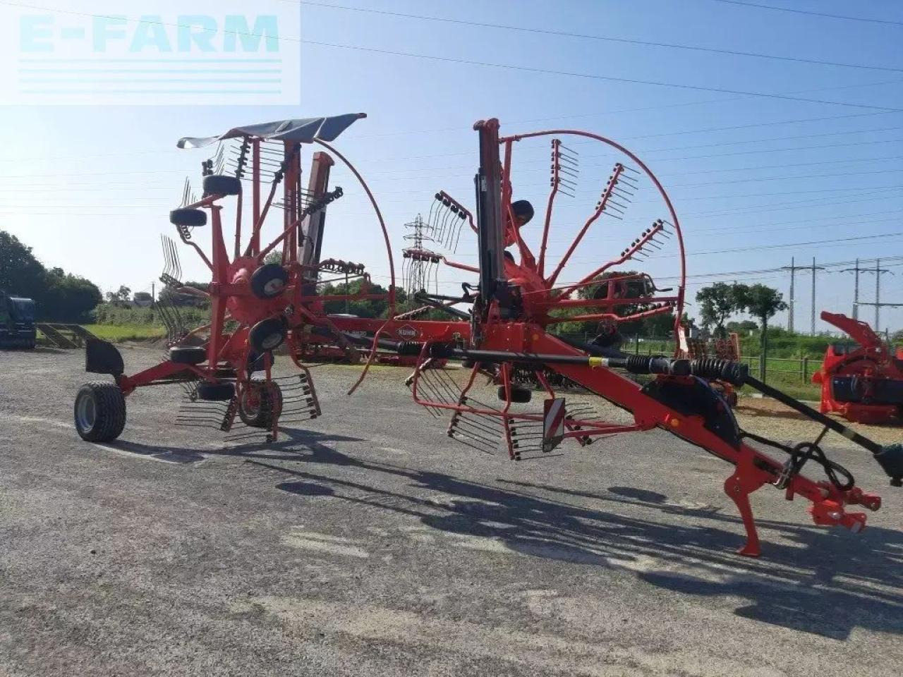 Kuhn ga 8830 - Faneuse: photos 1 Kuhn ga 8830 - Faneuse: photos 1