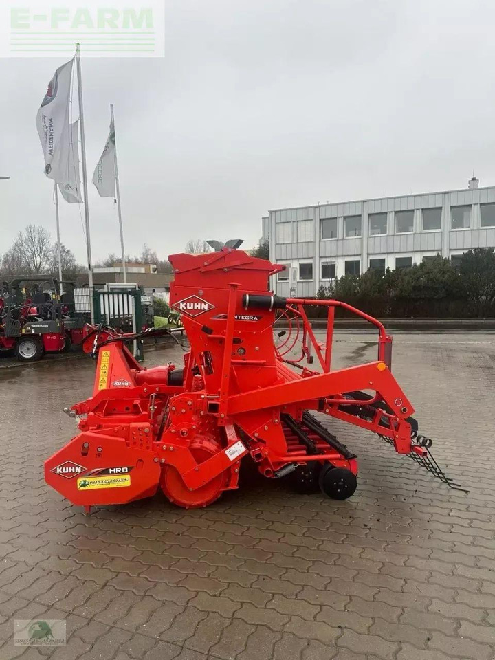 Kuhn integra 3003 24sd + hrb303d - Semoir: photos 3 Kuhn integra 3003 24sd + hrb303d - Semoir: photos 3