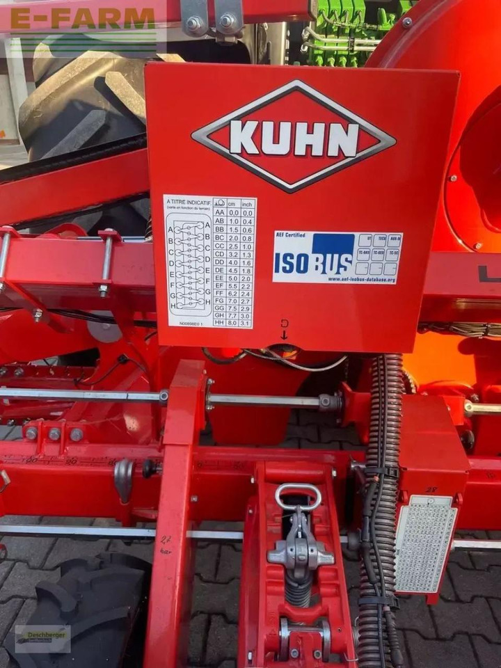 Kuhn maxima 3 r - 8 reihig - Semoir monograine: photos 3 Kuhn maxima 3 r - 8 reihig - Semoir monograine: photos 3