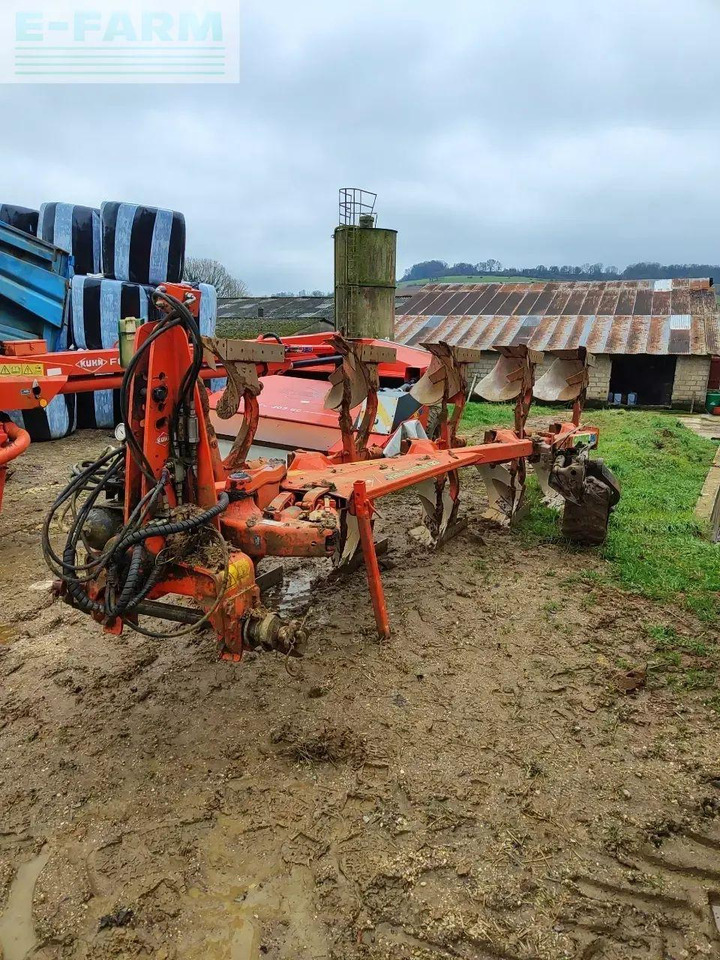 Kuhn vari-master 123 - Charrue: photos 1 Kuhn vari-master 123 - Charrue: photos 1