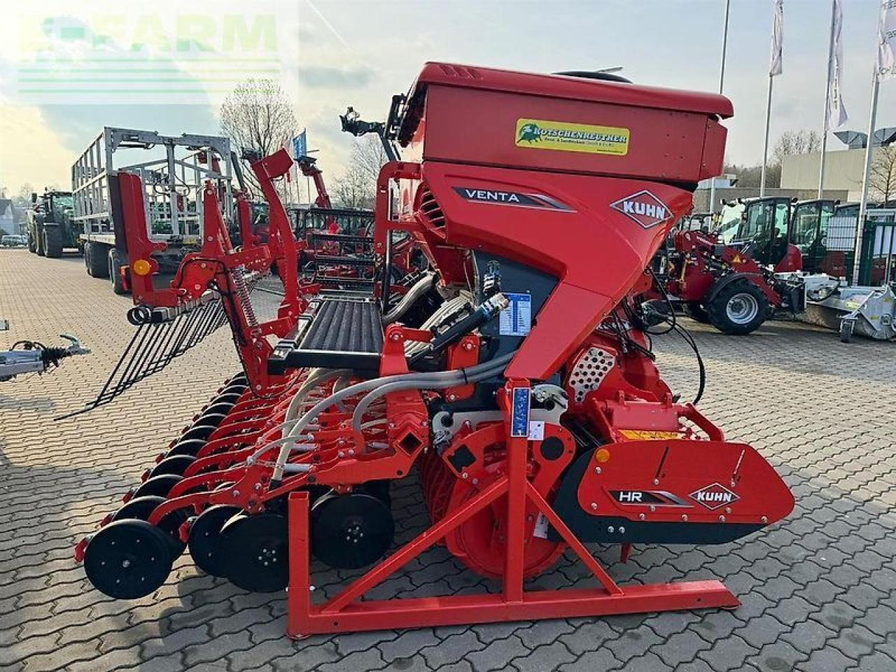Kuhn venta 1500 liter + hr3030 - Semoir: photos 2 Kuhn venta 1500 liter + hr3030 - Semoir: photos 2