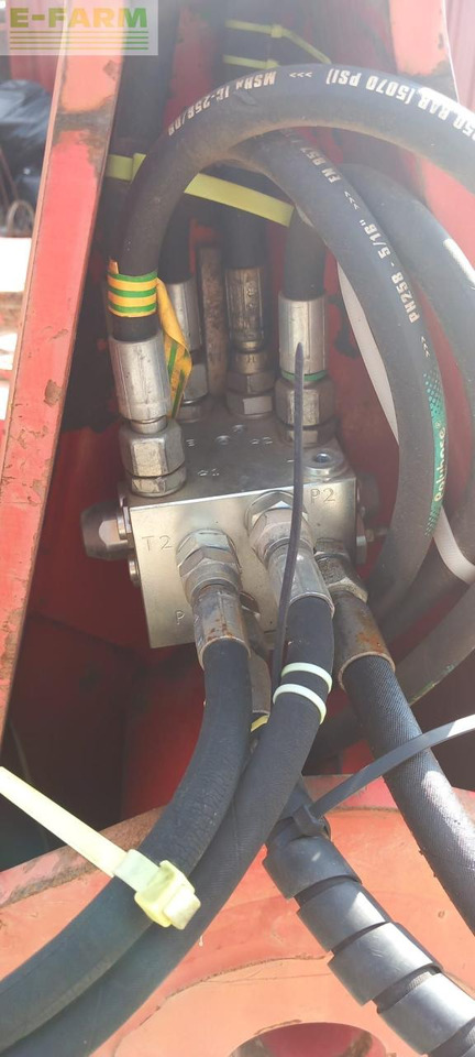 Kverneland Kverneland lb 100-300 - Charrue: photos 3 Kverneland Kverneland lb 100-300 - Charrue: photos 3