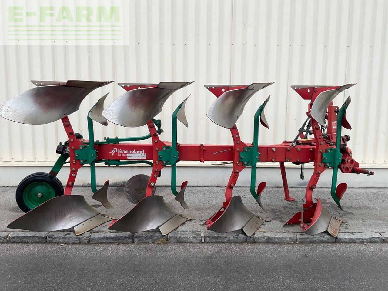 Kverneland LB 100-160 4-sch. - Charrue: photos 2 Kverneland LB 100-160 4-sch. - Charrue: photos 2