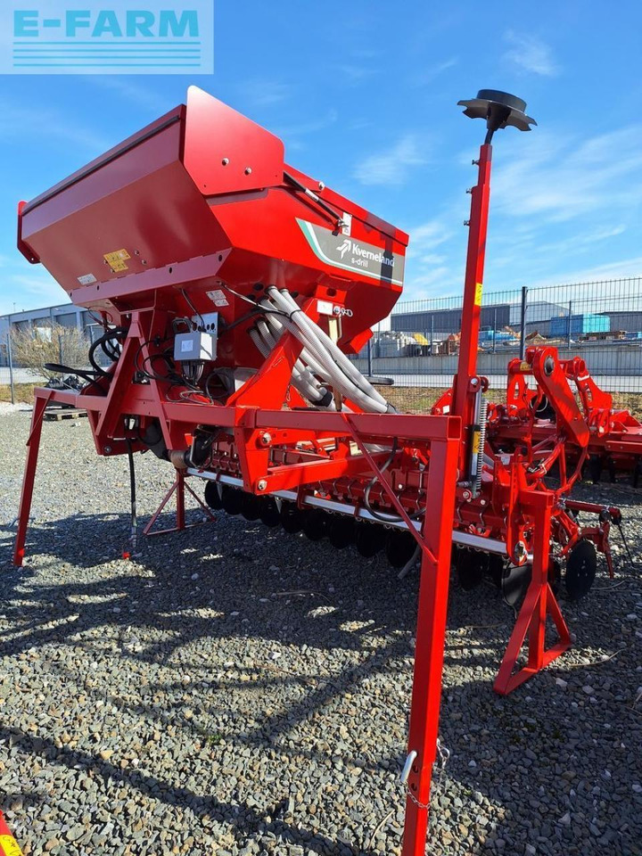 Kverneland s-drill - Semoir: photos 1 Kverneland s-drill - Semoir: photos 1