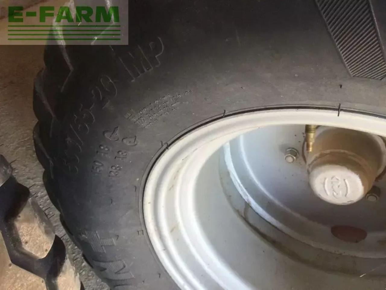 Lely rp-535 - Presse à balles cubiques: photos 3 Lely rp-535 - Presse à balles cubiques: photos 3