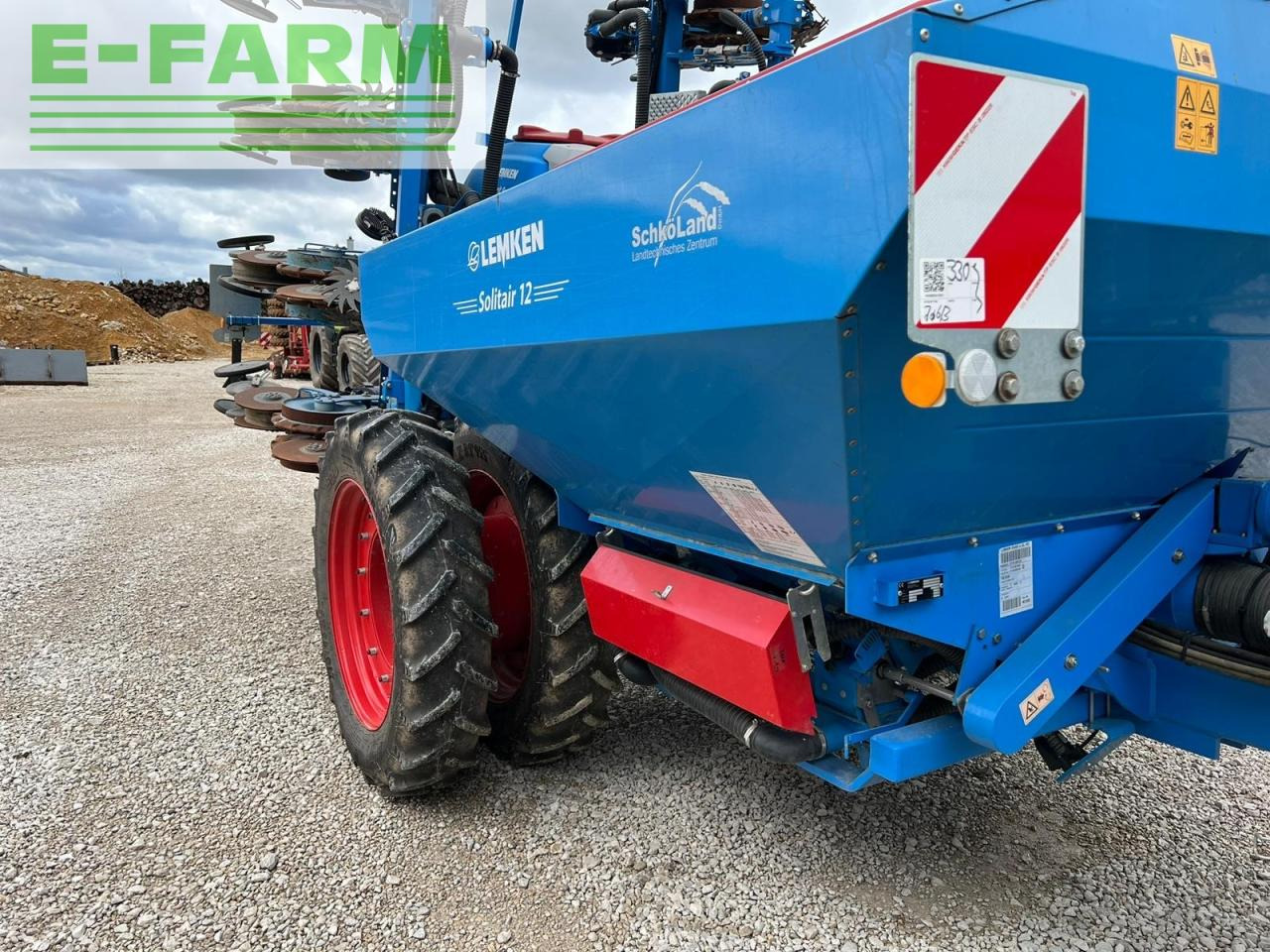 Lemken Azurit 9 8.75 Solitair 12/5800 - Semoir monograine: photos 4 Lemken Azurit 9 8.75 Solitair 12/5800 - Semoir monograine: photos 4